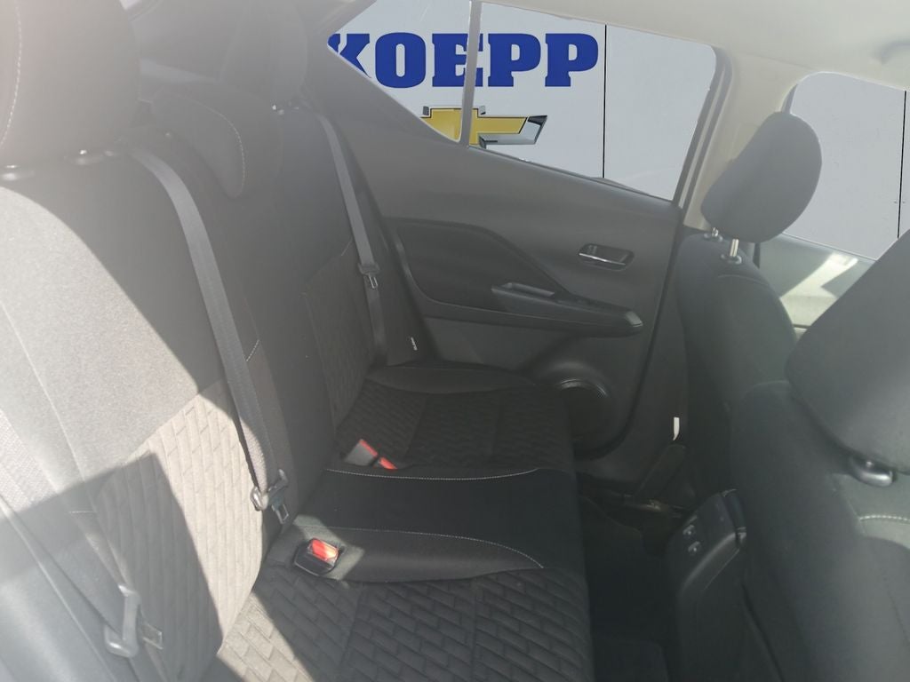 2023 Nissan Kicks SV Xtronic CVT