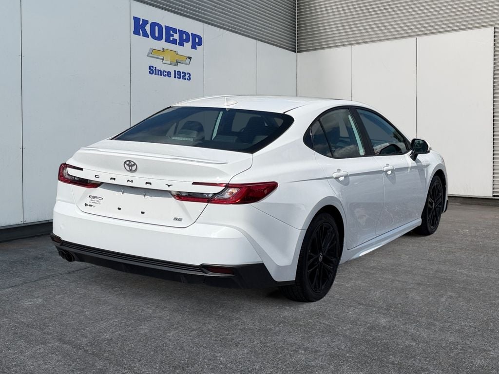 2025 Toyota Camry LE