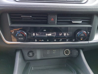 2024 Nissan Rogue SV FWD