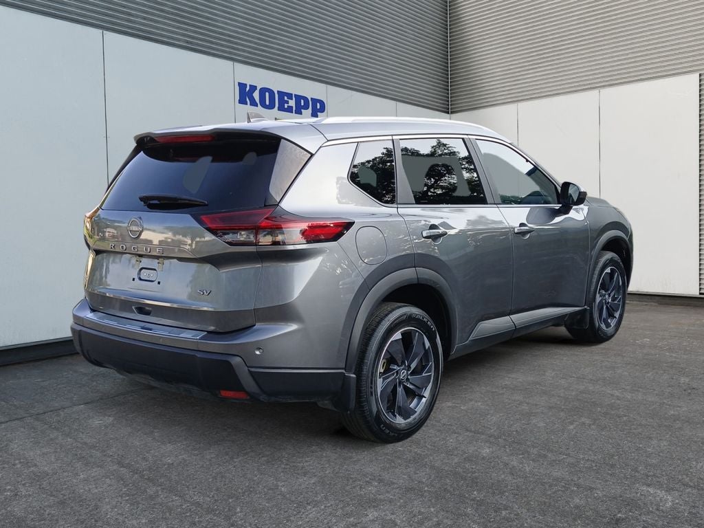 2024 Nissan Rogue SV FWD