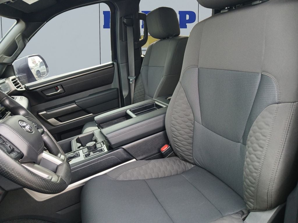 2025 Toyota Tundra 4WD SR