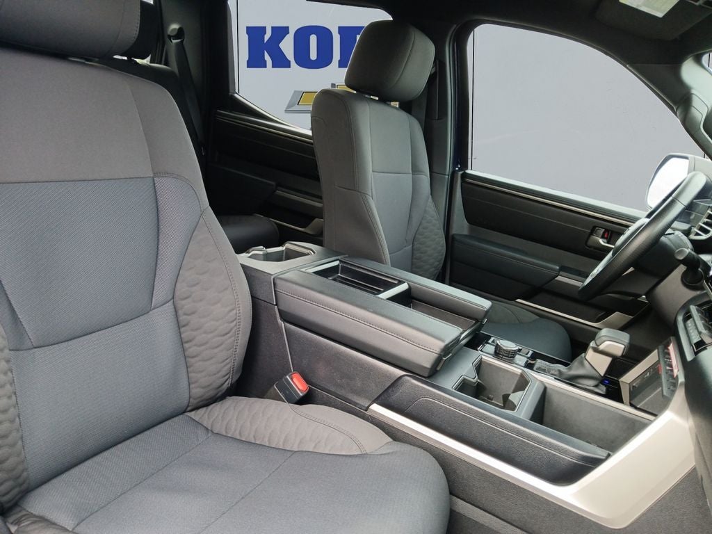 2025 Toyota Tundra 4WD SR
