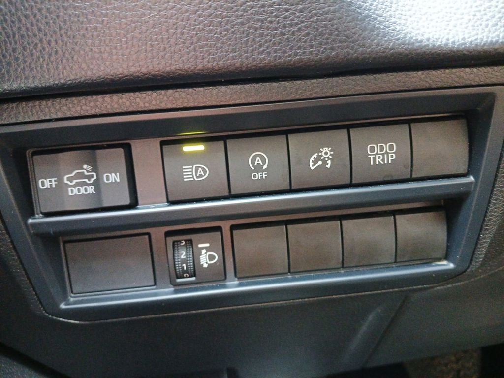 2025 Toyota Tundra 4WD SR