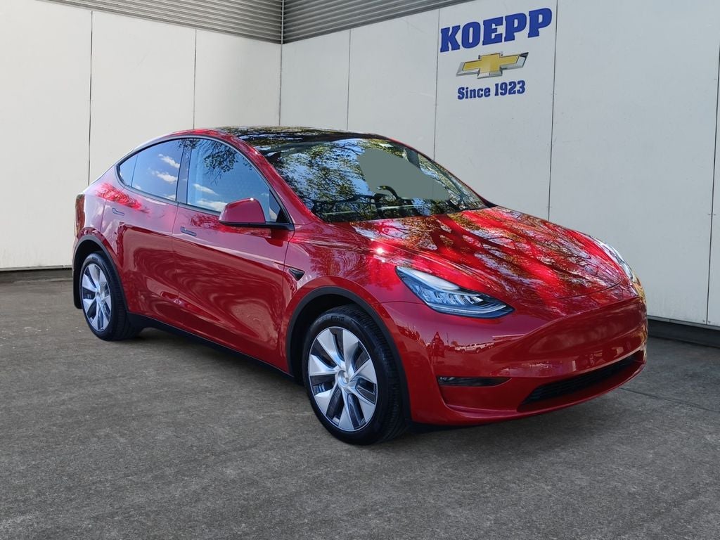 2023 Tesla Model Y Long Range