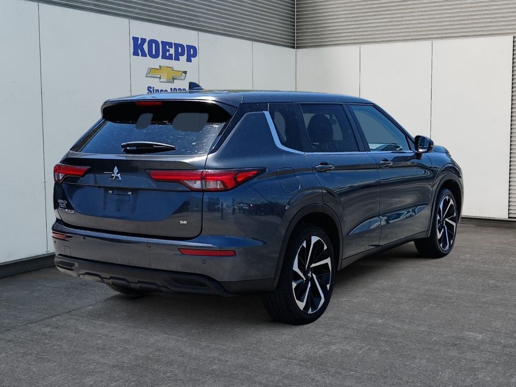 2024 Mitsubishi Outlander SE