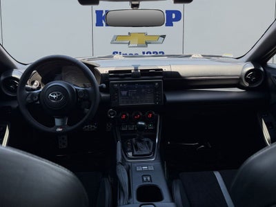 2025 Toyota GR86 Premium