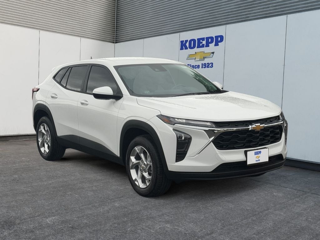 2026 Chevrolet Trax LS