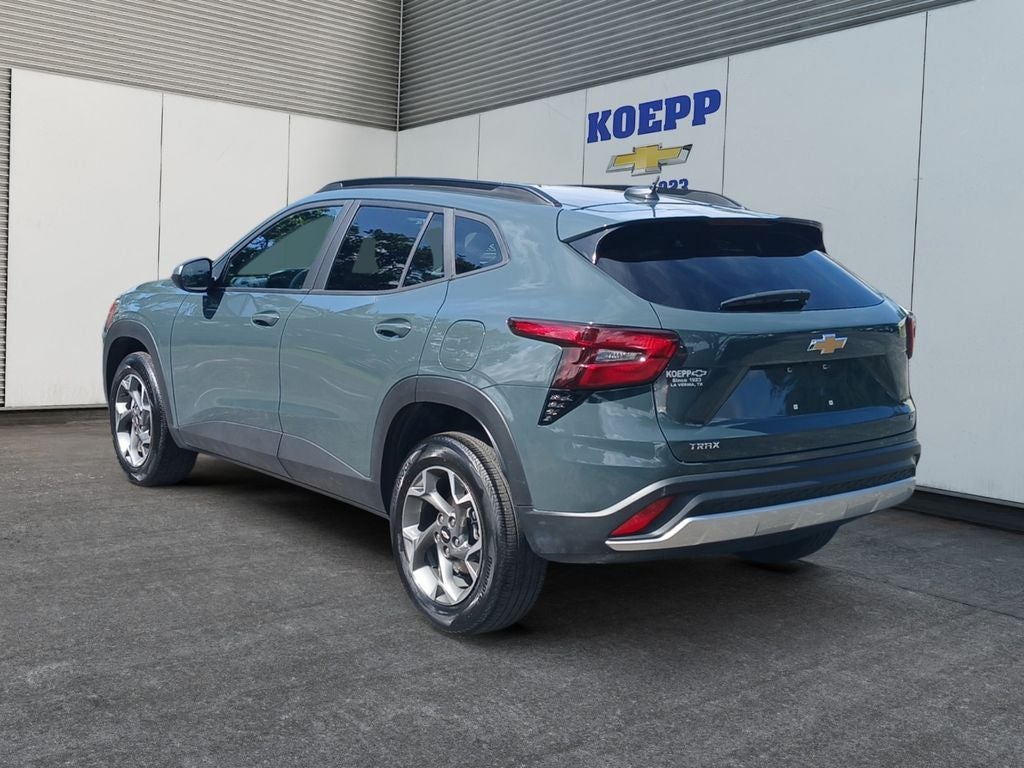2025 Chevrolet Trax LT