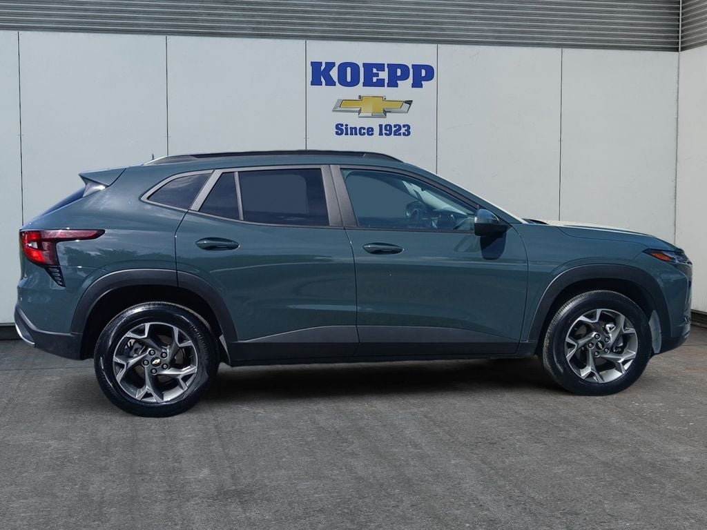 2025 Chevrolet Trax LT
